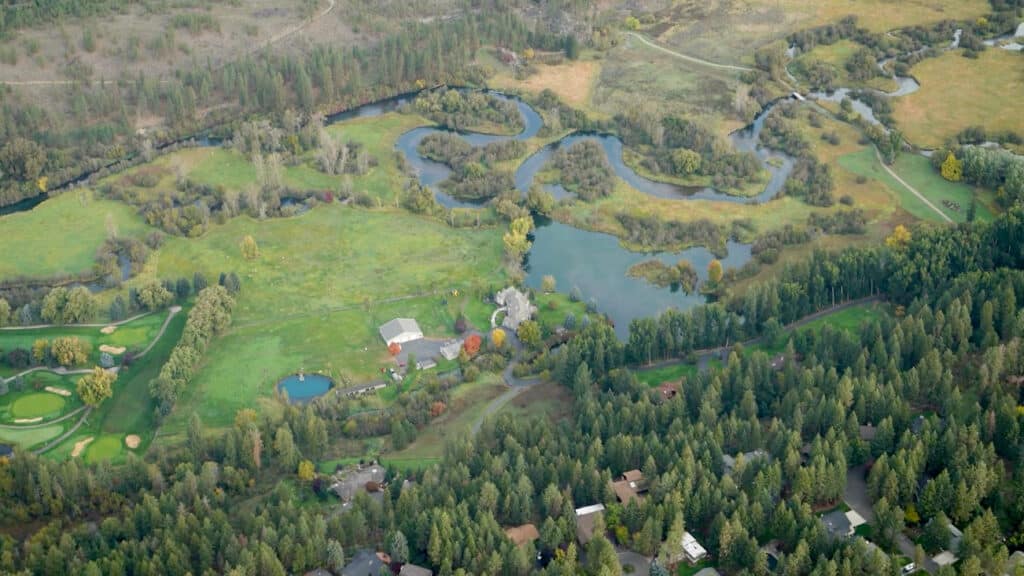 Glen Tana Farmland aerial view